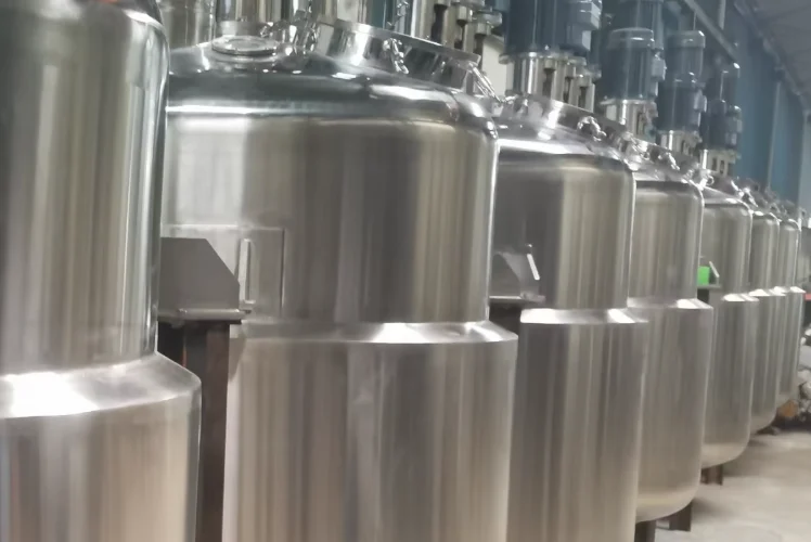 Stainless steel jacketed heating kettle for oil and resin pre-heating with digital temperature control